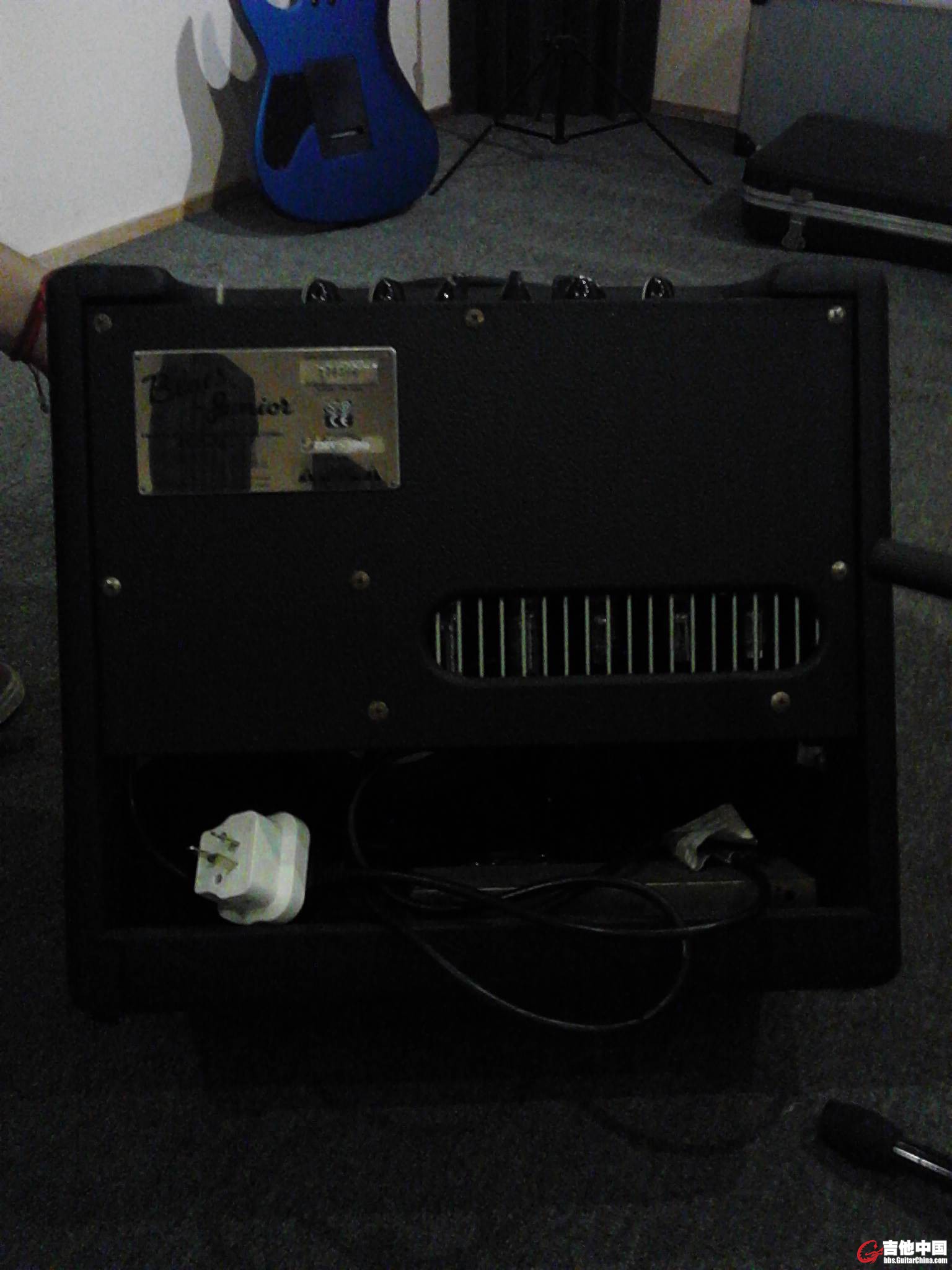 3Fender Blues Junior