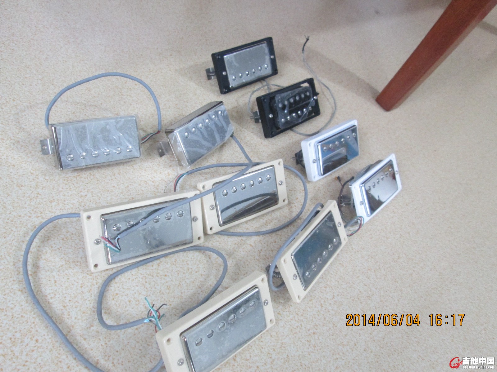 3套57CLASSIC，2套490,498，单买800一套，打包3750