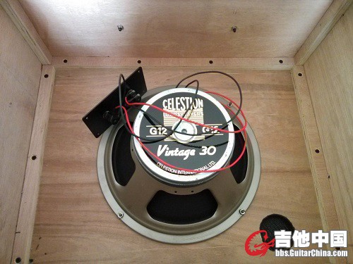 箱体内.jpg