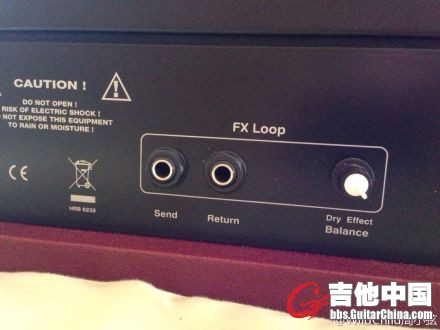 fx loop 两个接口  和发送量旋钮  相当于串联并联都有了