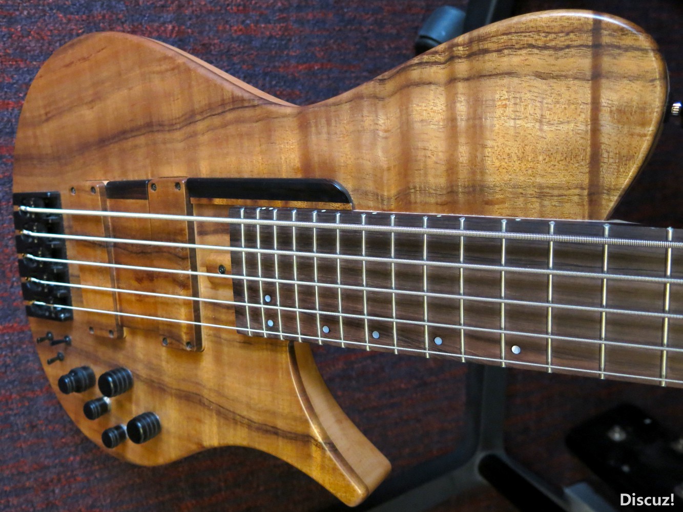 Barrillon Single Cut 5 Koa Top.jpg