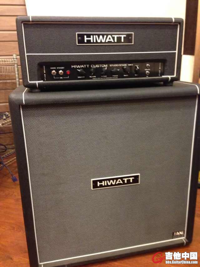 Hiwatt Custom 100 01.jpg