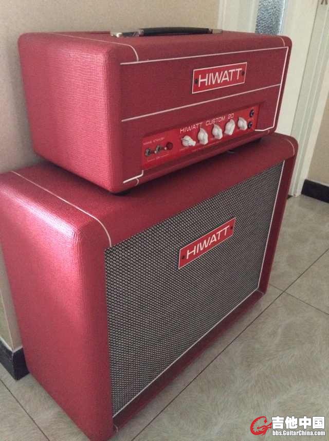 Hiwatt Custom 50 02.jpg