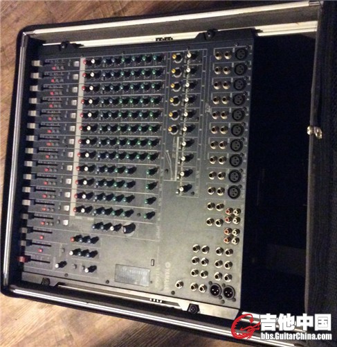 调音台166.jpg