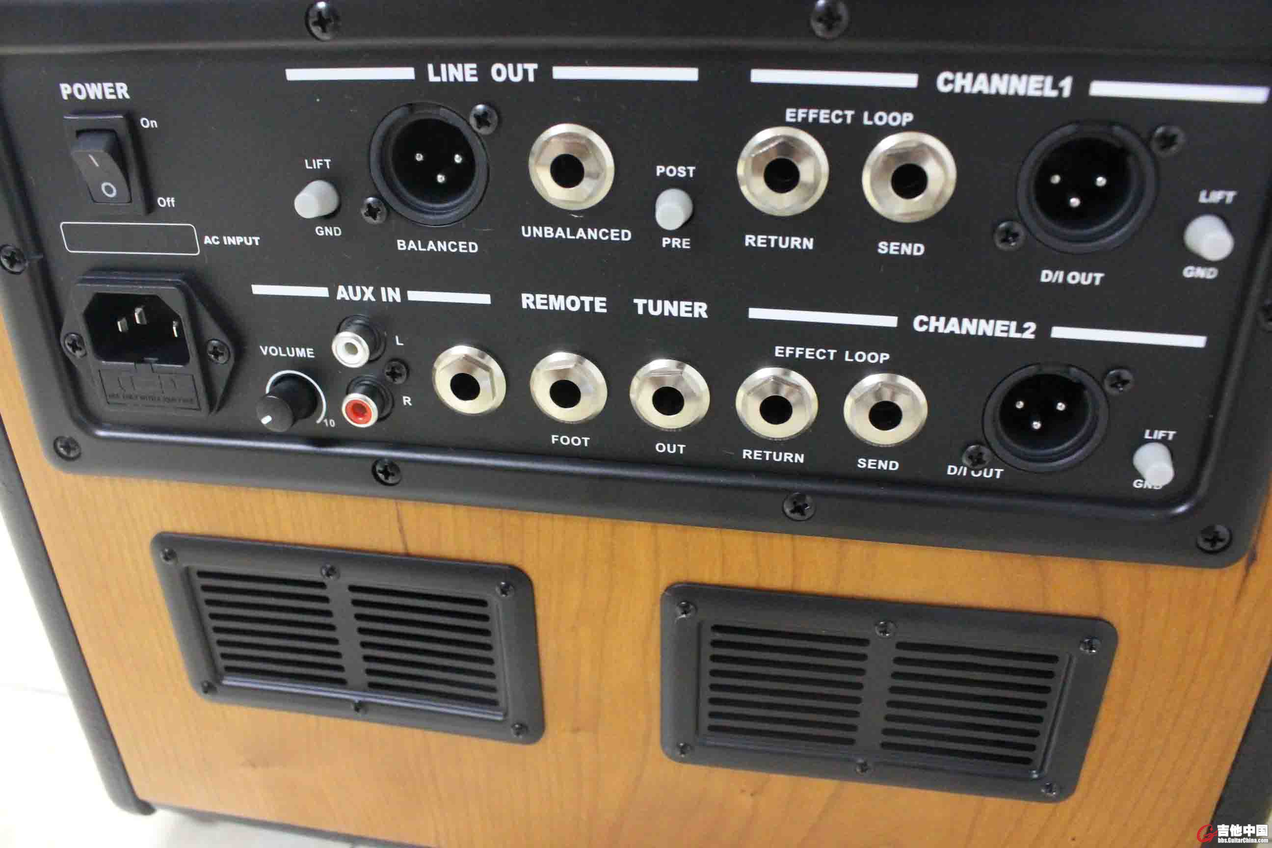 芬兰B-BAND UROS100W 吉它音响