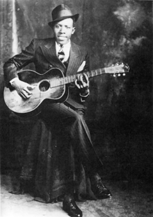 220px-Robert_Johnson.png