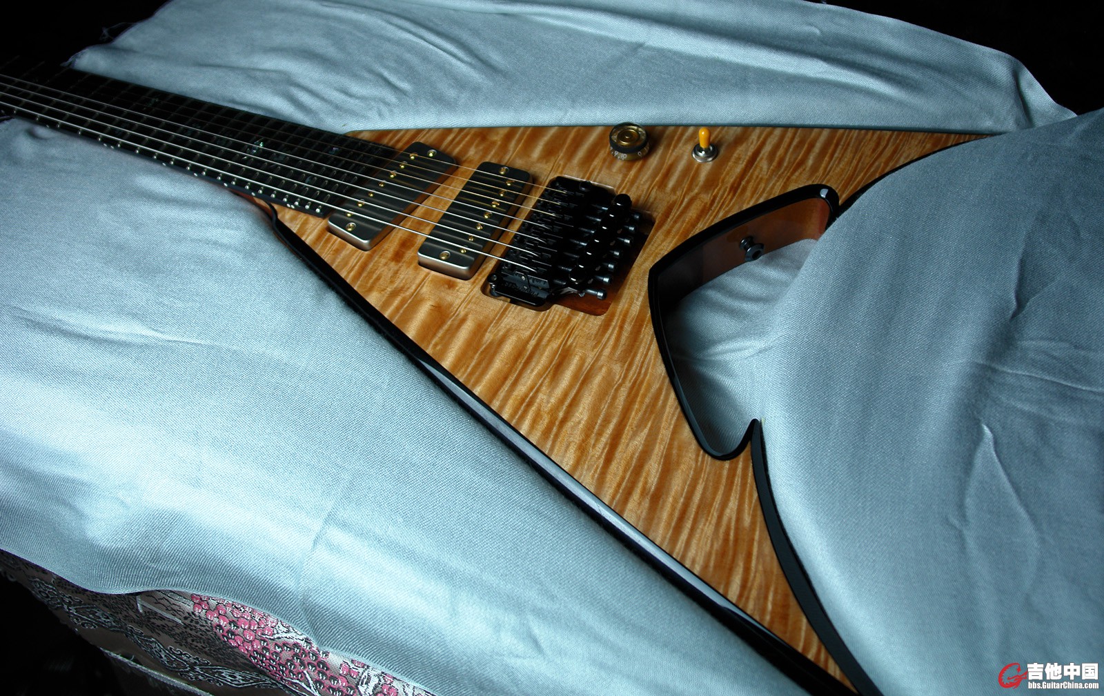 Bernie Rico 7弦27品_2.jpg