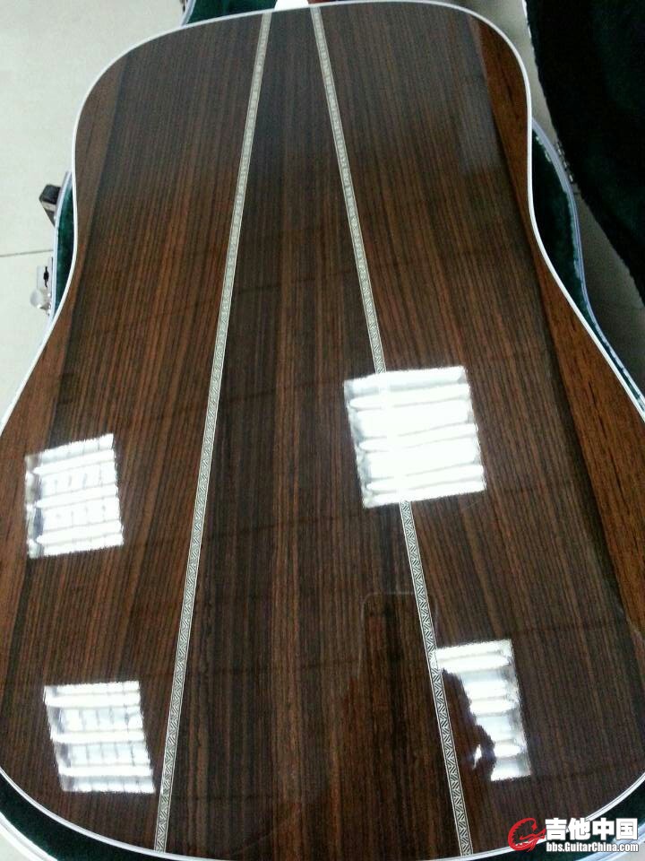 背面