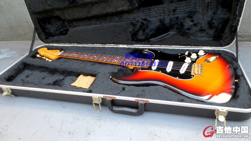  FENDER JAPAN ST-62G