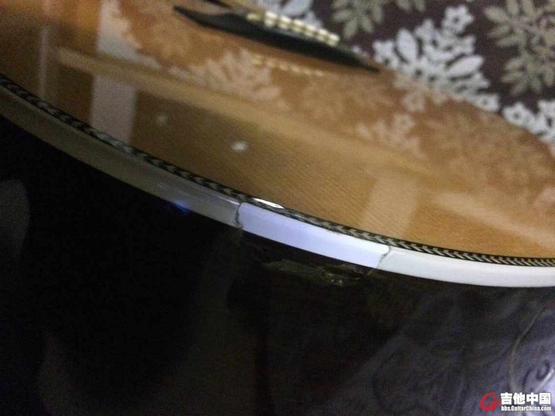 只有赤裸裸的现实