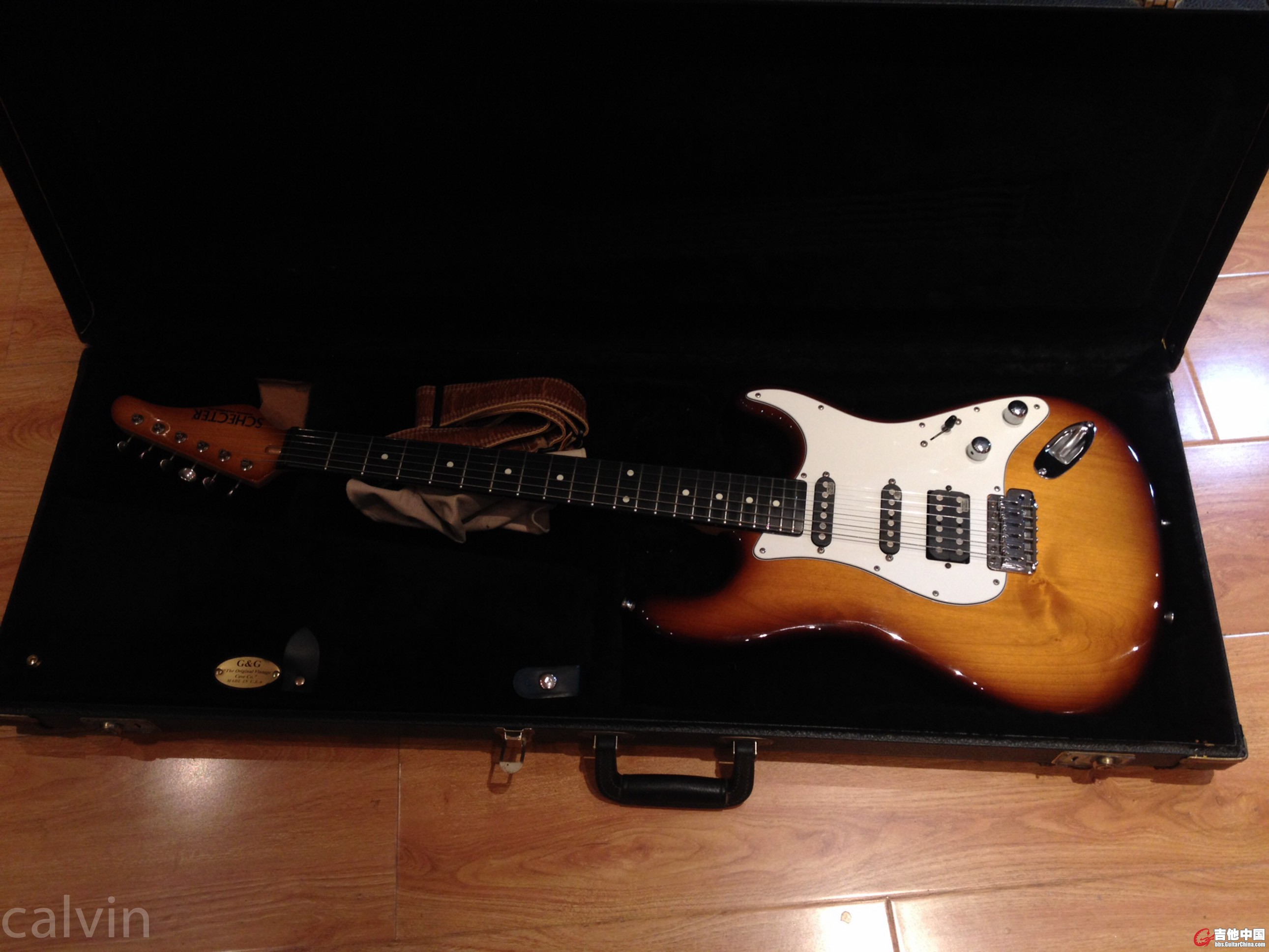 schecter-3.jpg