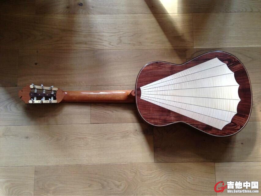 QQ图片20141205221833.jpg