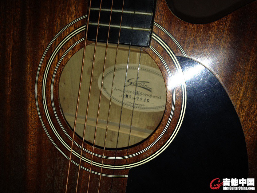 guitar-3.jpg