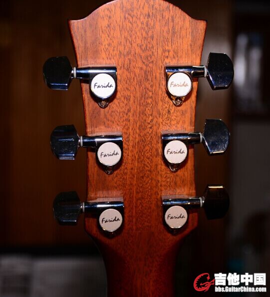 琴头背面旋钮