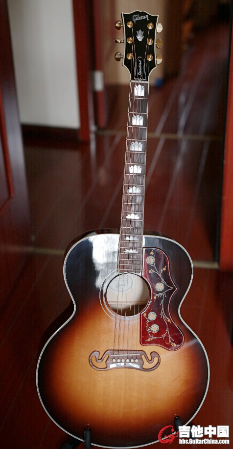 SJ200