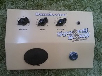 59.danelectro spring king.jpg