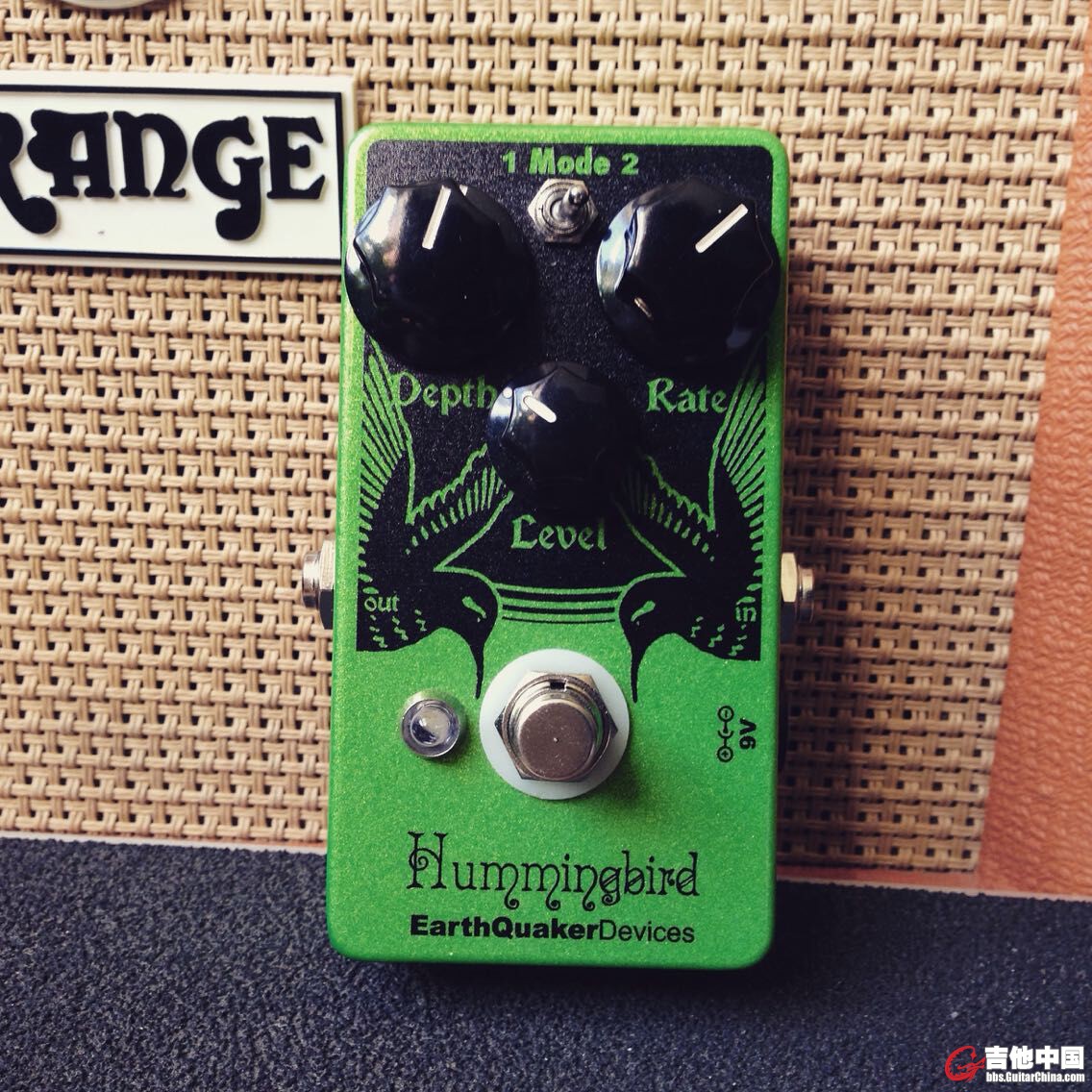 Earthquaker Hummingbird Tremolo