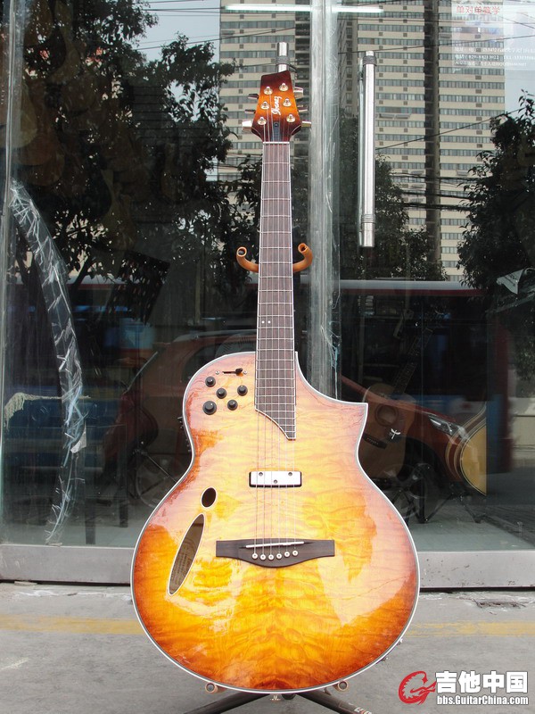 韩产IBANEZ MSC650VV电箱吉他之1.JPG