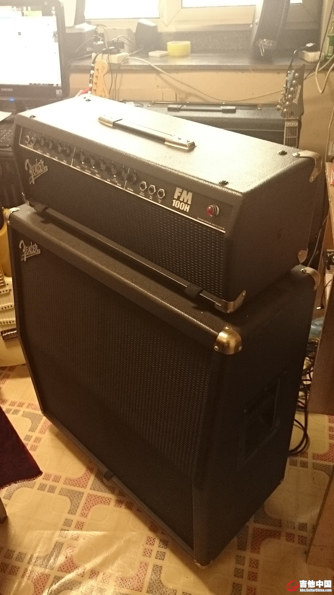4X12连喇叭箱子95新 购入后仅室内练琴自用，没参加过任何排练永久保持8点音量 无外伤无暗病 ...