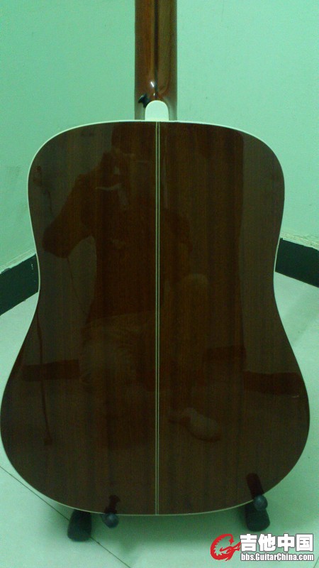 112612e2999kr099aj2920.jpg