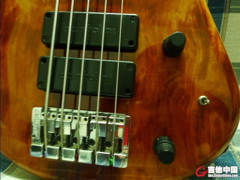 20111012_0db16bde8a943effb921BGoYv14RzFYy.jpg