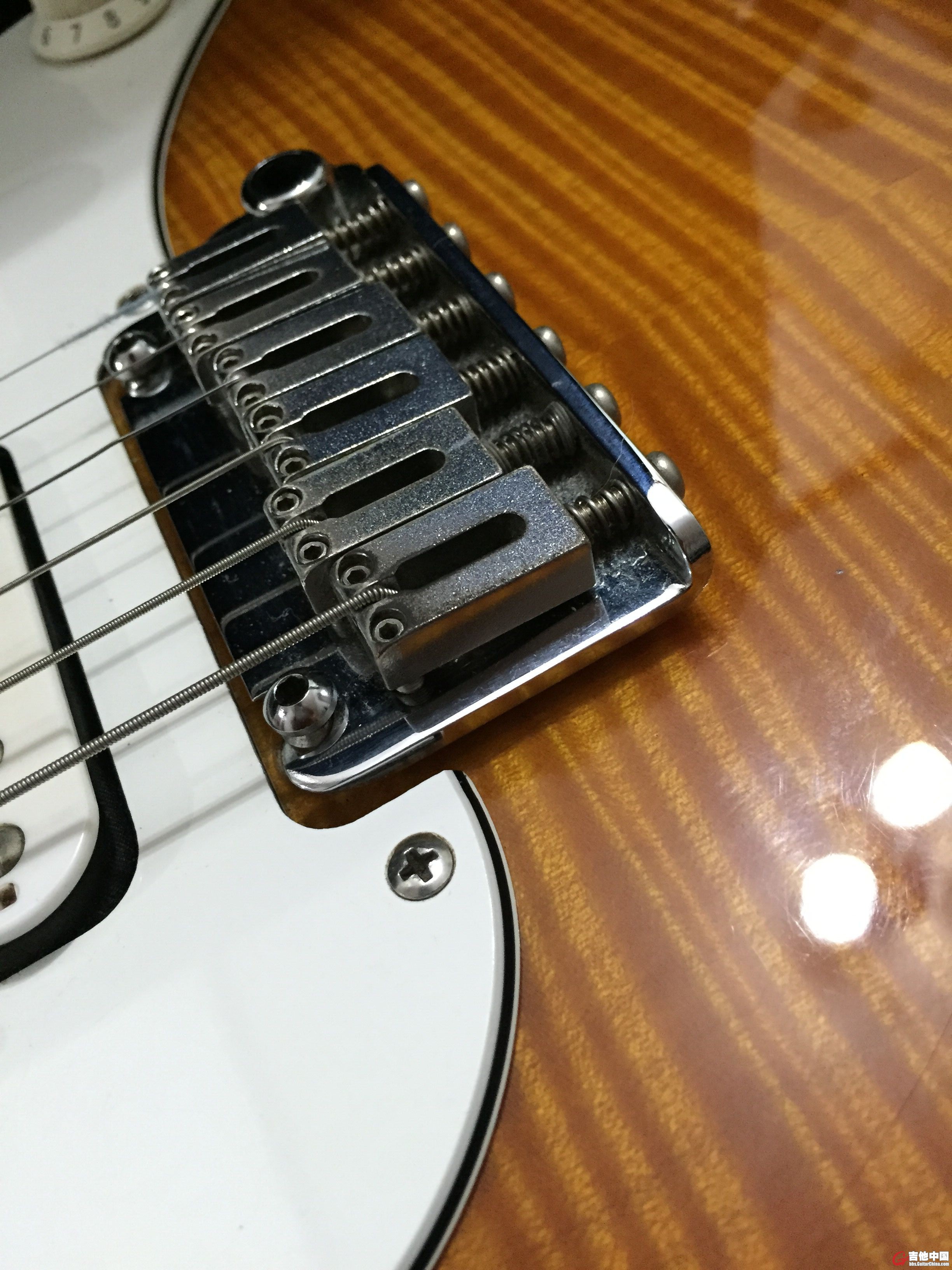 suhr9.jpg
