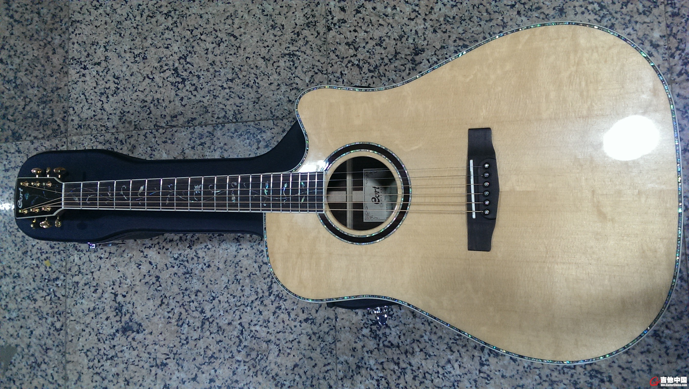 Cort MR1200 FX NAT (2).jpg
