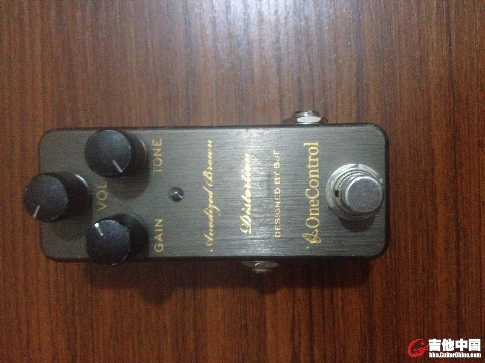 8.9成新