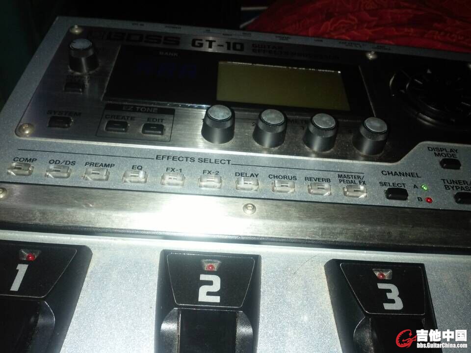 QQ图片20150612012759.jpg