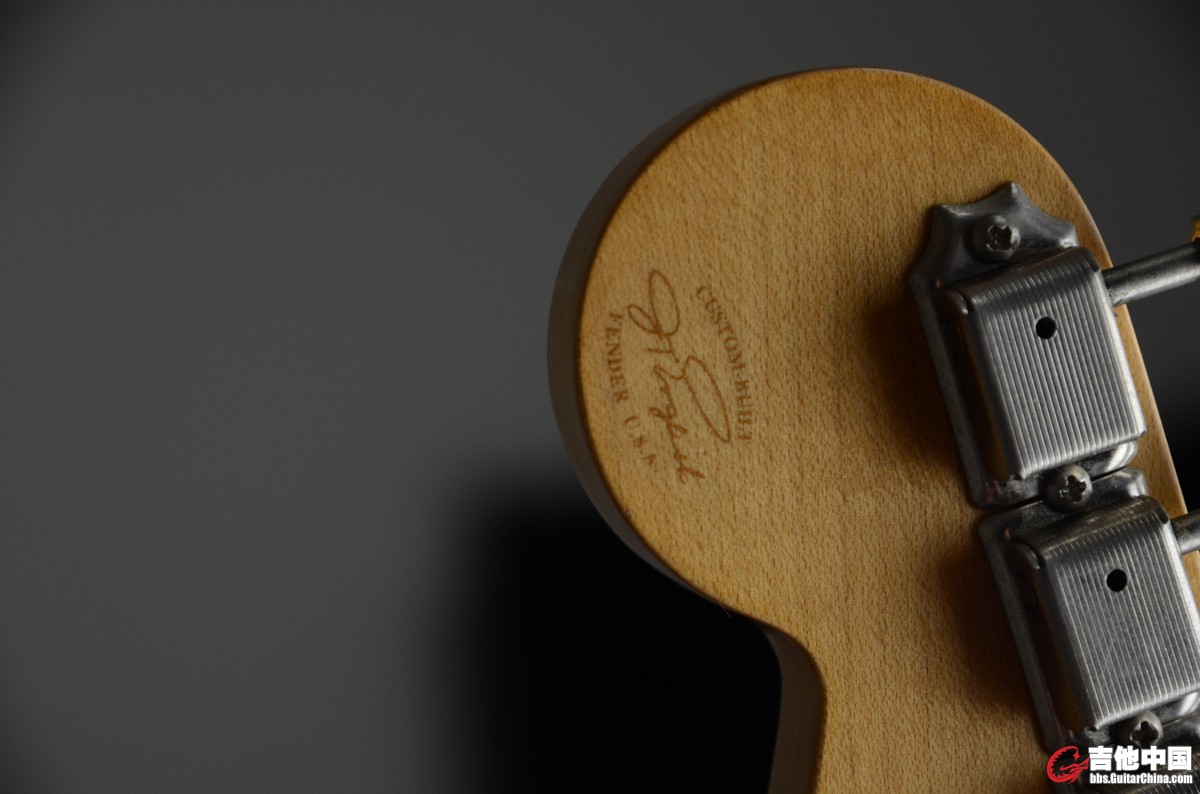 FENDER JOHN ENGLISH MB 59 ST (2).JPG