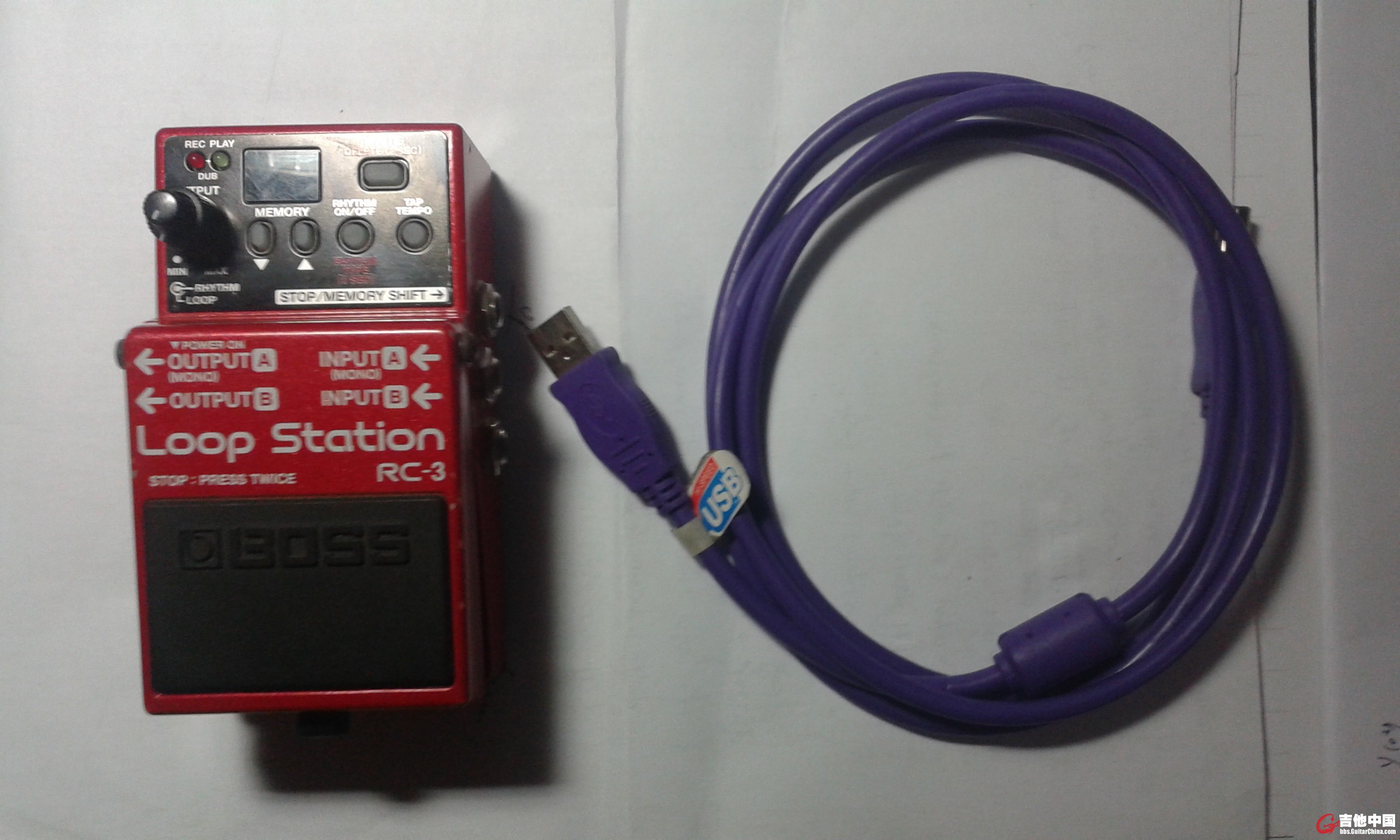 送一根USB连接线