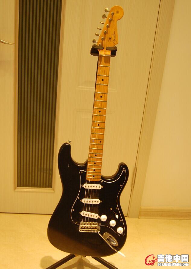 FENDER ST57