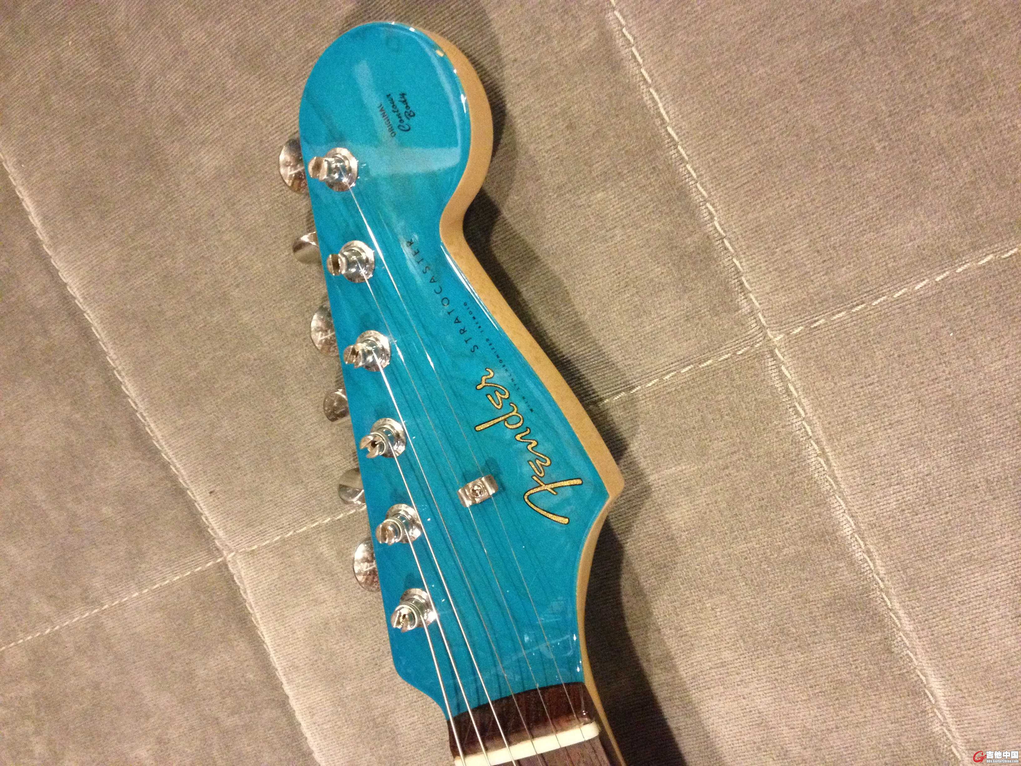 fender japan 62 蓝色 002.jpg