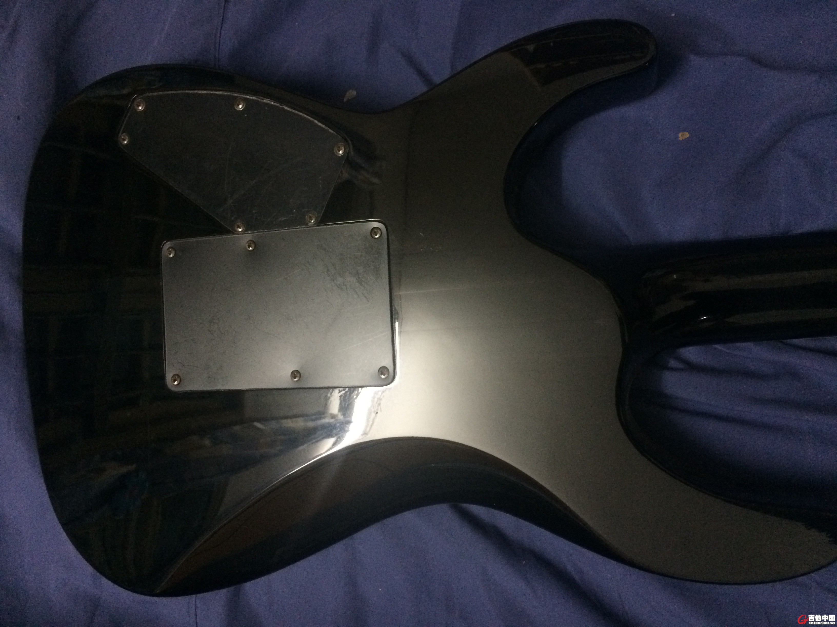 193921yd2mmqncrqfcdqbc.jpg