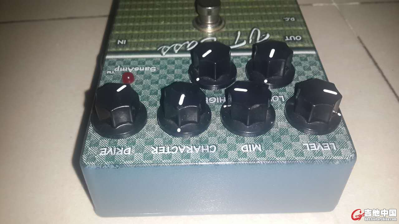 vtbass-top.jpg