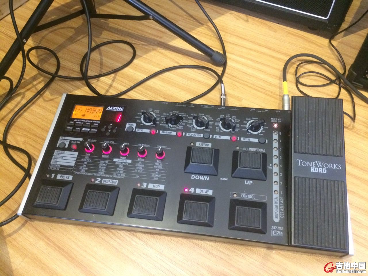 KORG AX3000G