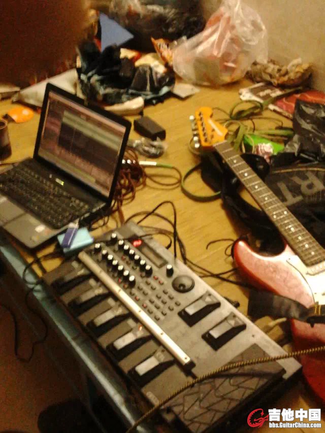 psbCA6ZMFQY.jpg