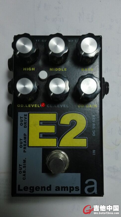 E2