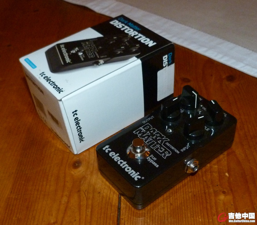 tc-electronic-dark-matter-distortion-319545.jpg