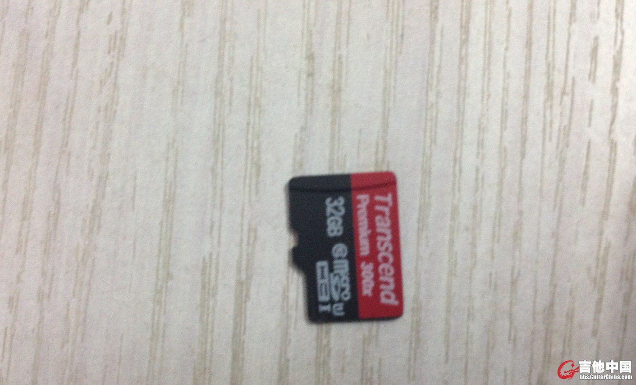 32G高速内存卡（70元）