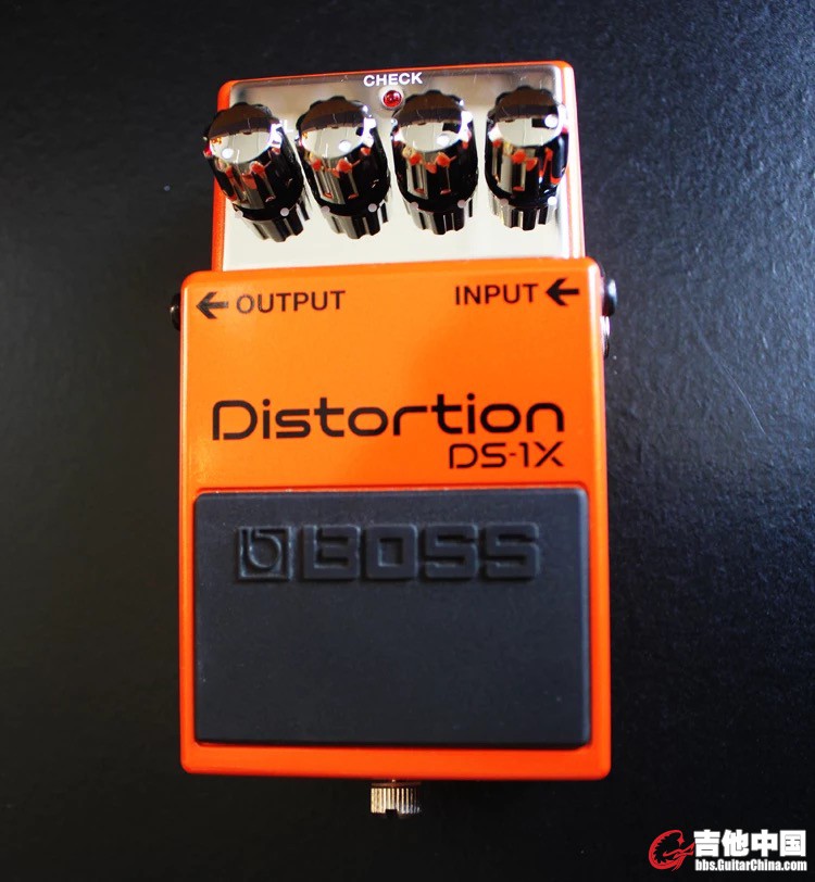 BOSS DS1X
