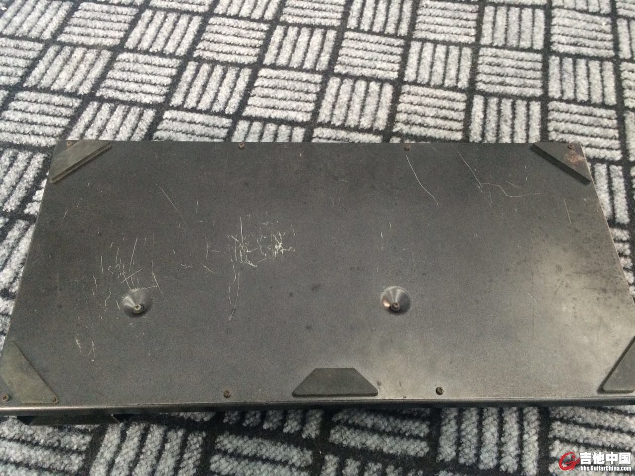 1037037880.jpg