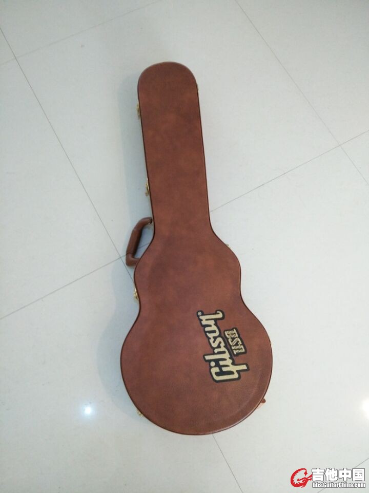 100025k8jn0ndmugg12012.jpg