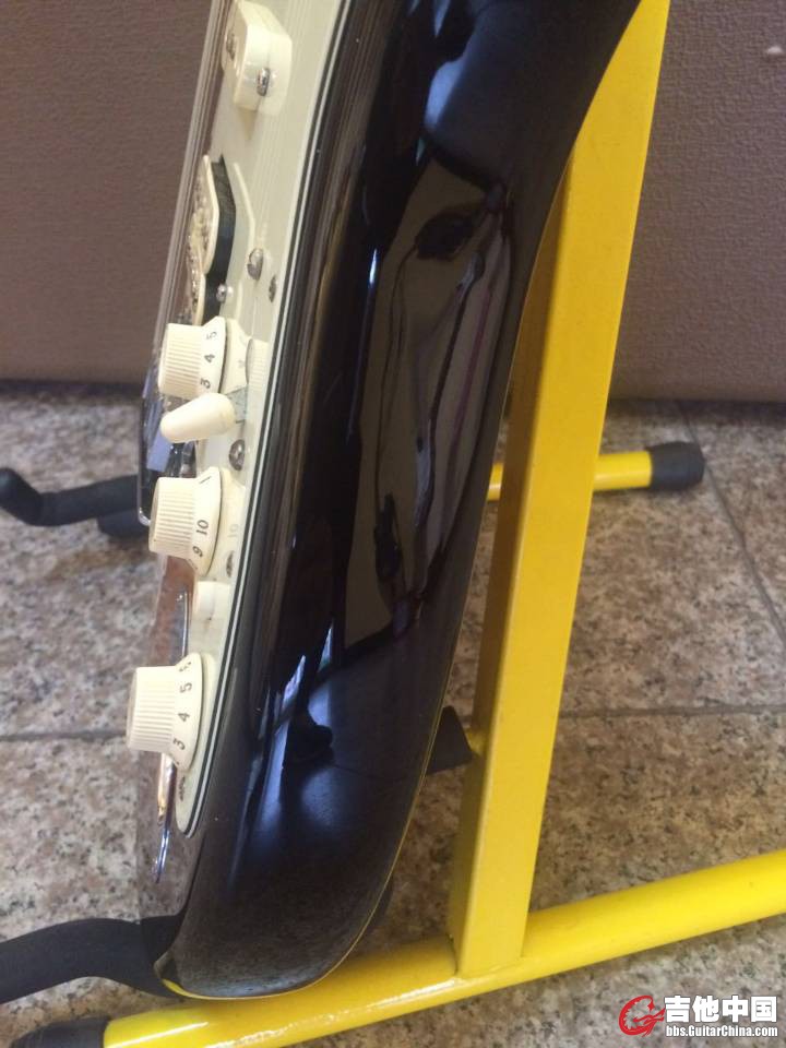 fender-4.jpg