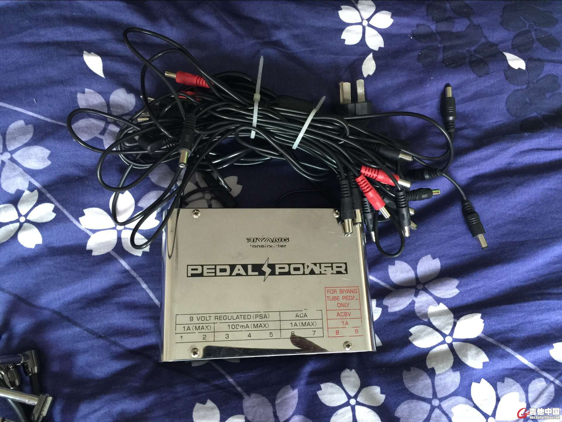 这个绝对秒价160包邮.全新的四百多~~~~