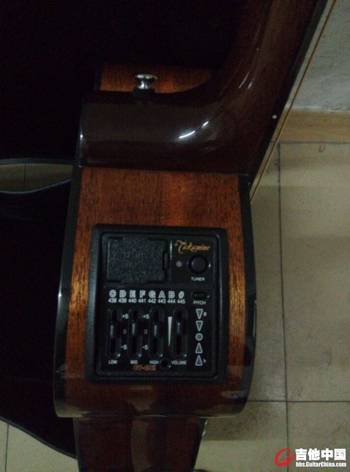 00