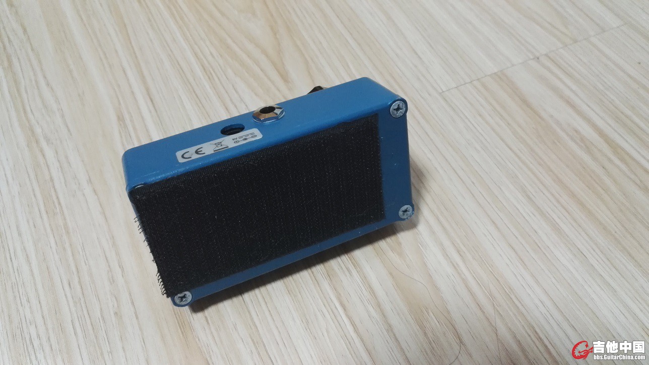 BLUEBOX背面
