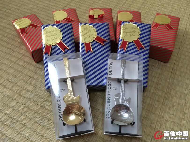 21 日产限量LP琴型金属制勺.jpg