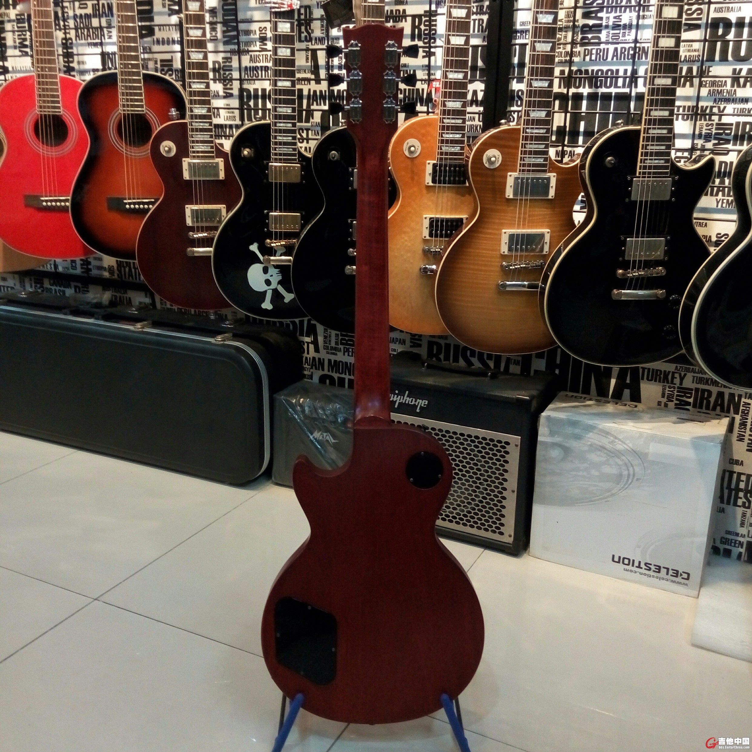 P51119-225345.jpg