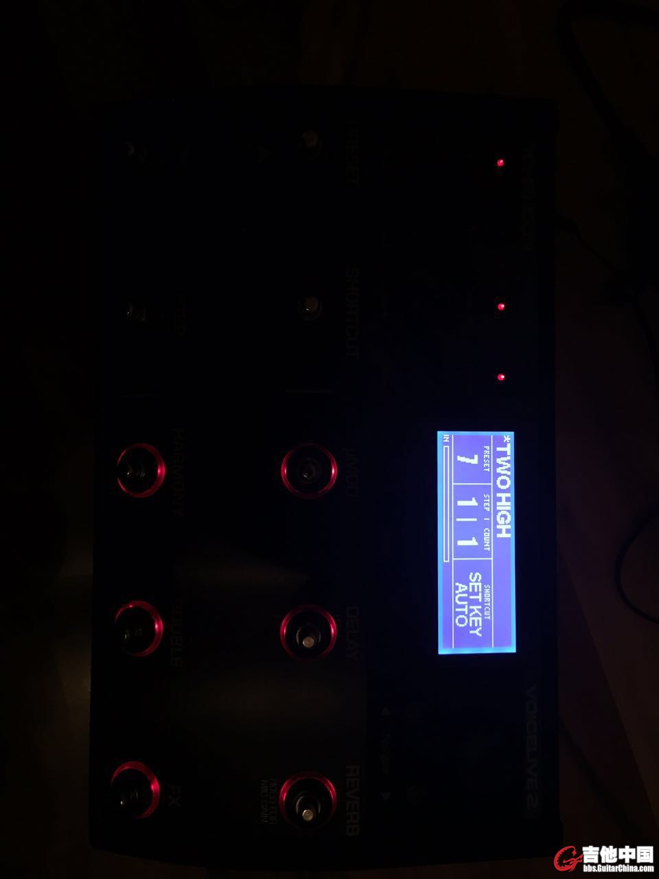VOICELIVE2-6.jpg